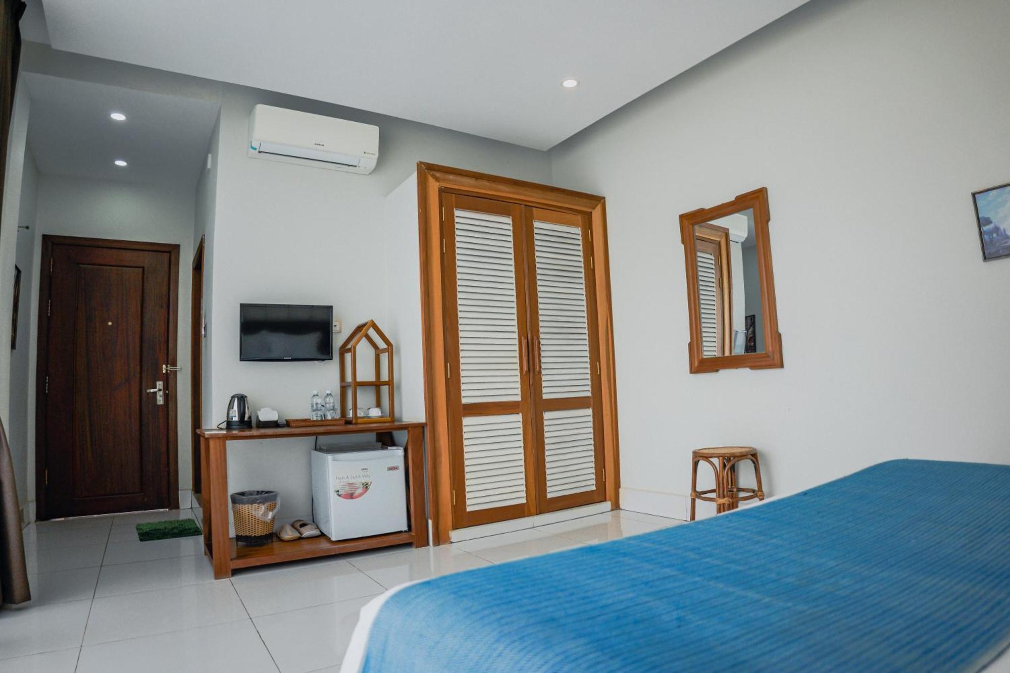 Montagne Regency Hotel Kampot Luaran gambar