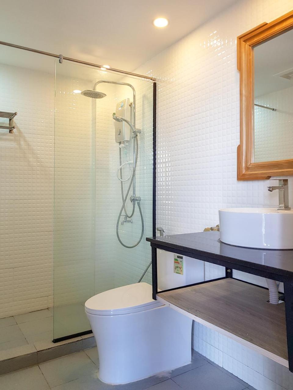 Montagne Regency Hotel Kampot Luaran gambar
