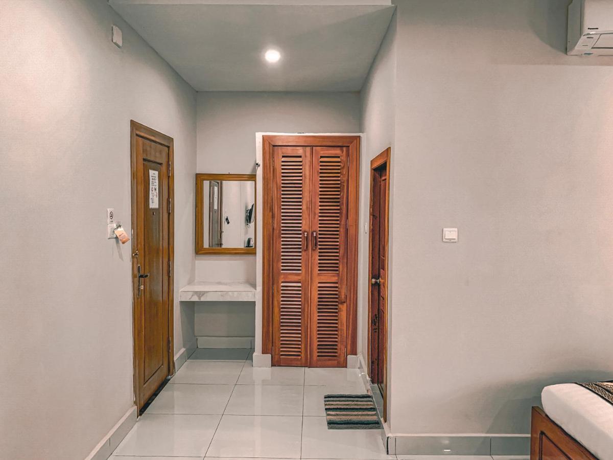 Montagne Regency Hotel Kampot Luaran gambar